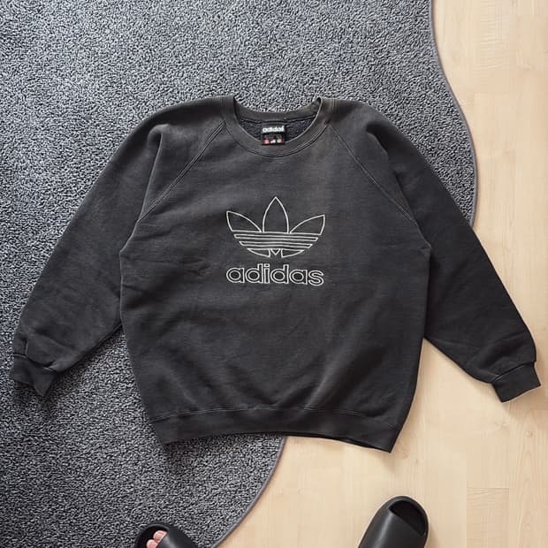 80-90s adidas heavy sweat