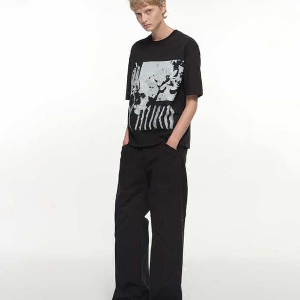 [X진영] 나체 BIAS PERFUME T-SHIRT