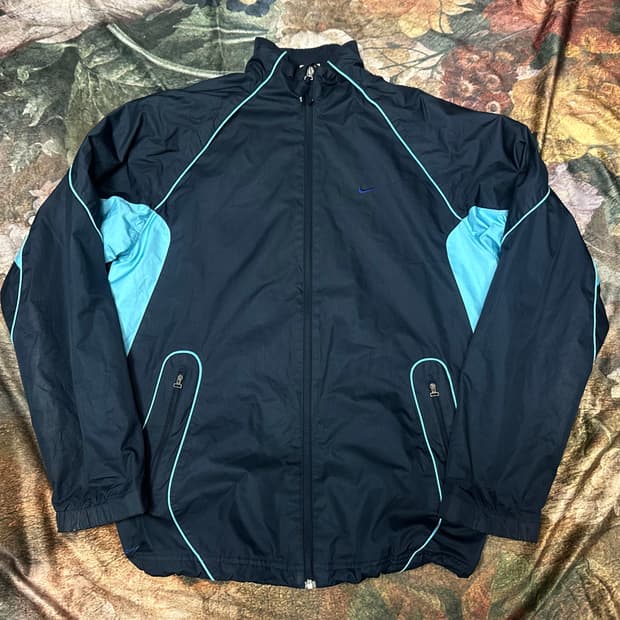 나이키 스카이블루 사이드라인 네이비바람막이 105