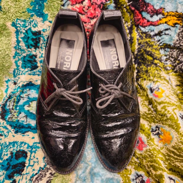 골든구스 NORA 블랙 여성 옥스포드화 38