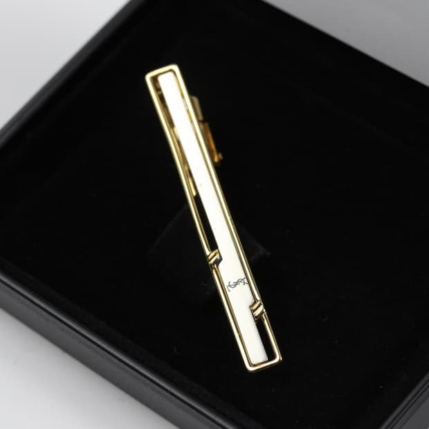 입생로랑 B+등급 5.2cm 남자 명품 넥타이핀 빈티지