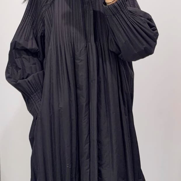 이세이미야케 플리츠 코트 블랙