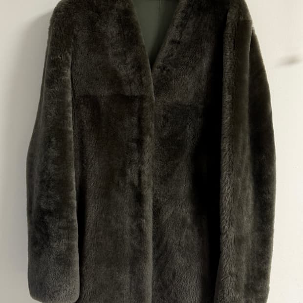 LATT래트무스탕퍼코트! 얼바닉30 르메르 막스마라 토템 질샌더 낫띵리튼