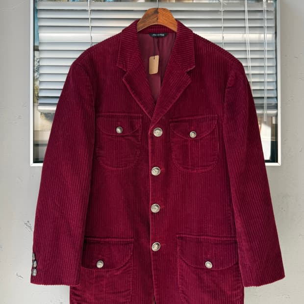 VERSACE corduroy button point red blazer