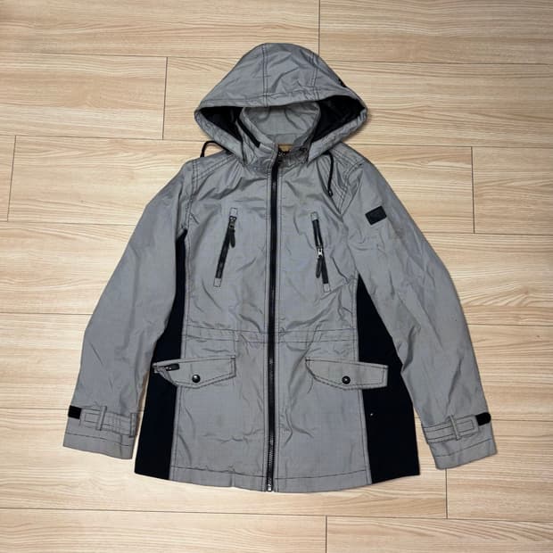 센터폴 여성 체크 바람막이