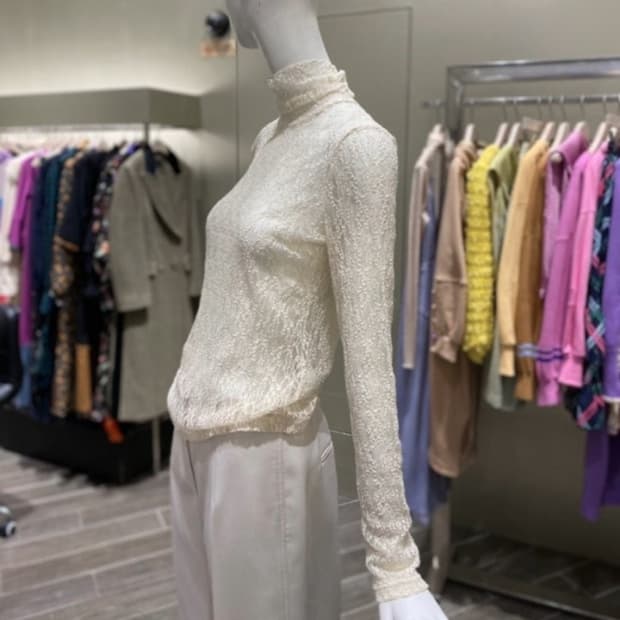 오즈세컨 레이스 카울넥 탑