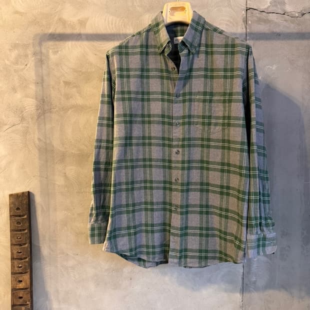 브로이어 버튼다운 셔츠 100