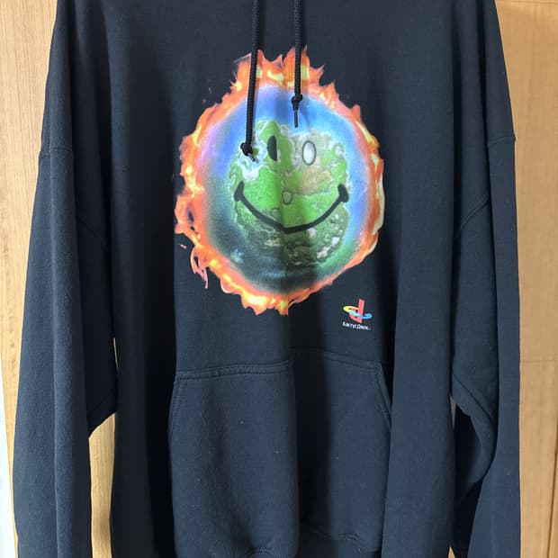 트레비스 스캇 머천다이즈 월드 후드티 L