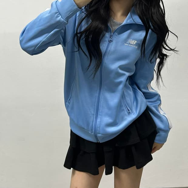 뉴발란스 뉴진스st 아노깔 스포티 트랙탑 희귀져지(M)