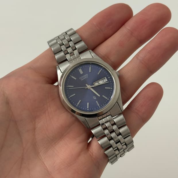 1980s CQ Purple Dial Silver Quartz