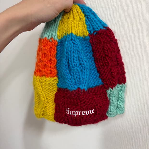 슈프림 블록 니트 멀티컬러 비니 25ss 1회착용