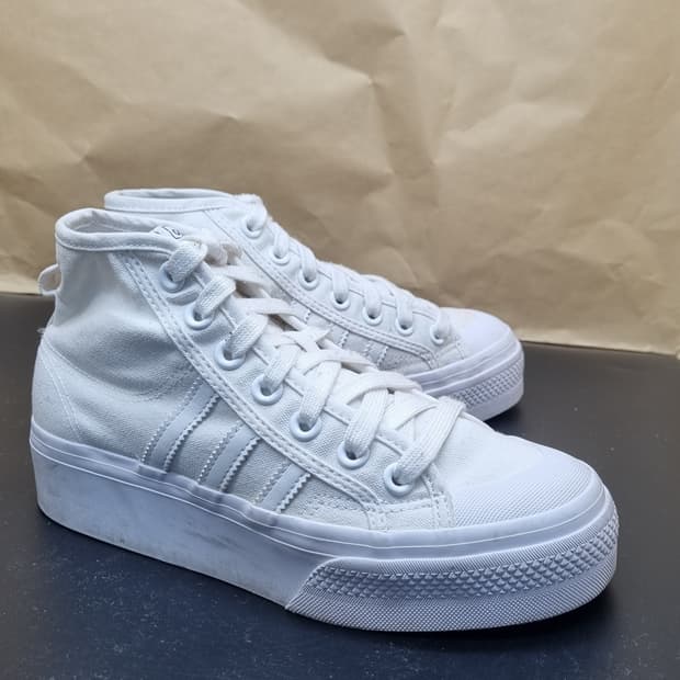 아디다스 니짜 플랫폼 여성미드230 