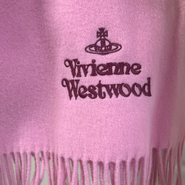 (새상품) 비비안웨스트우드 로고 자수 울 머플러 핑크