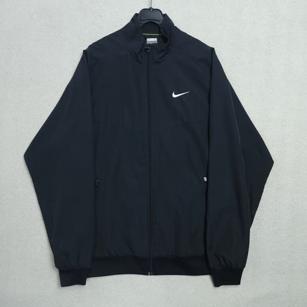 나이키 스우시 바람막이 L 블랙