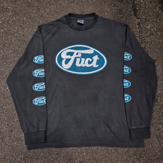 Fuct 롱슬리브