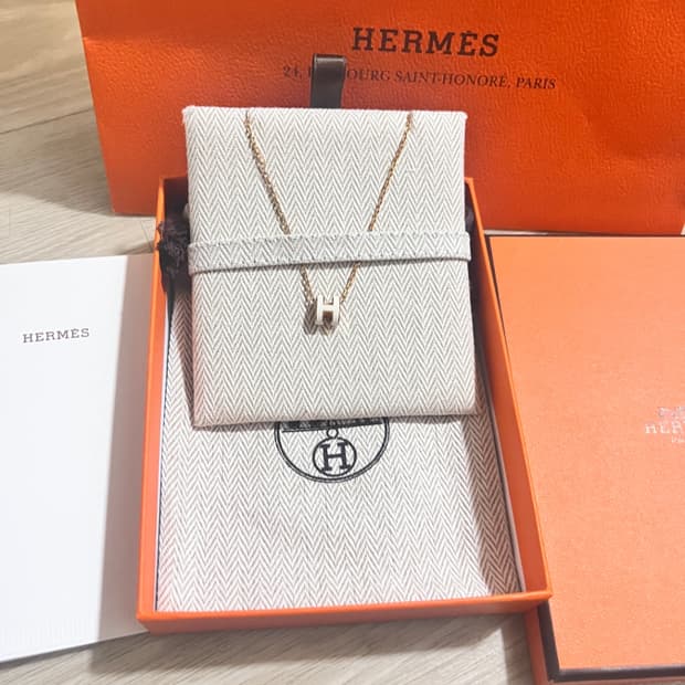 에르메스 팝아슈 미니 로즈골드 블랑 목걸이 귀걸이 세트판매