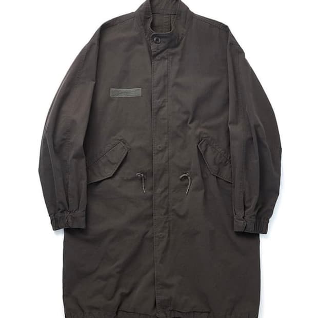 해칭룸 모즈파카 머드브라운 4사이즈 삽니다