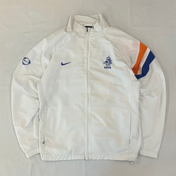 나이키 06-08 네덜란드 국대 초희귀 바람막이 화이트