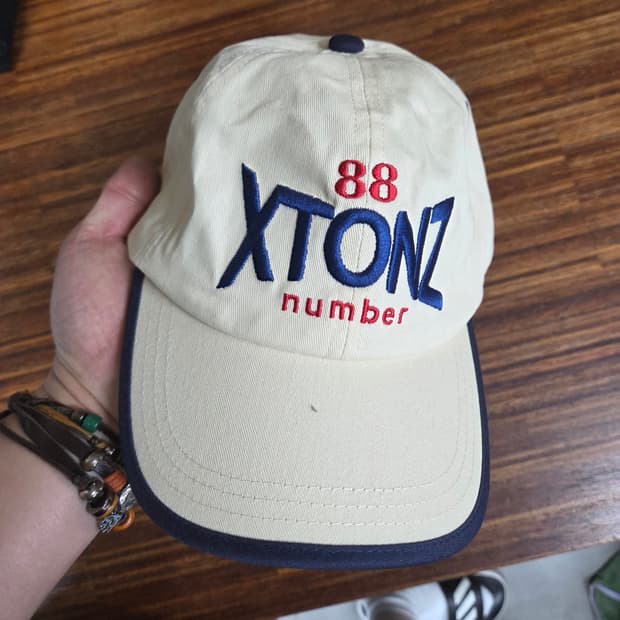 엑스톤즈 레트로 88 모자 프리
