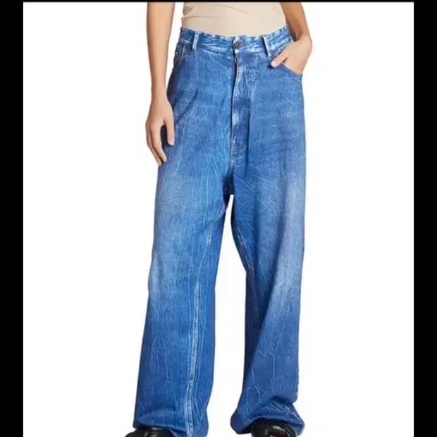 발렌시아가 트롱프뢰유 와이드진