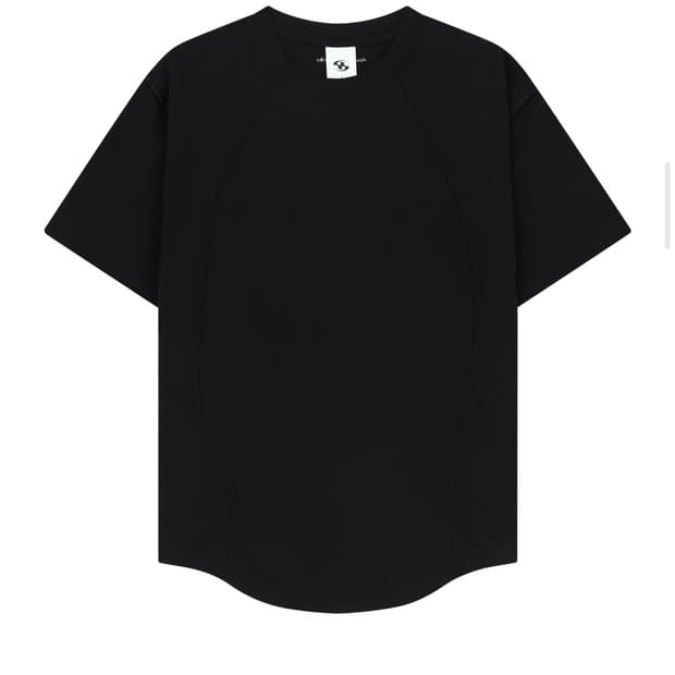 산산기어 롤러블 티셔츠 1사이즈 삽니다