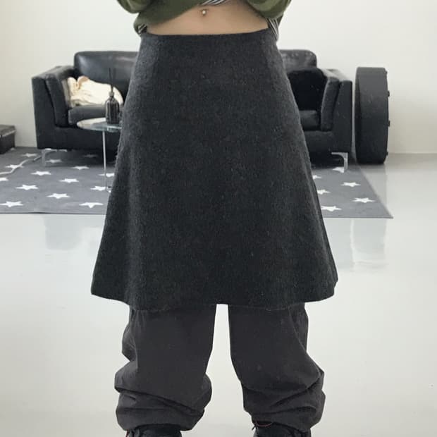 Pontetorto Wool Midi Skirts