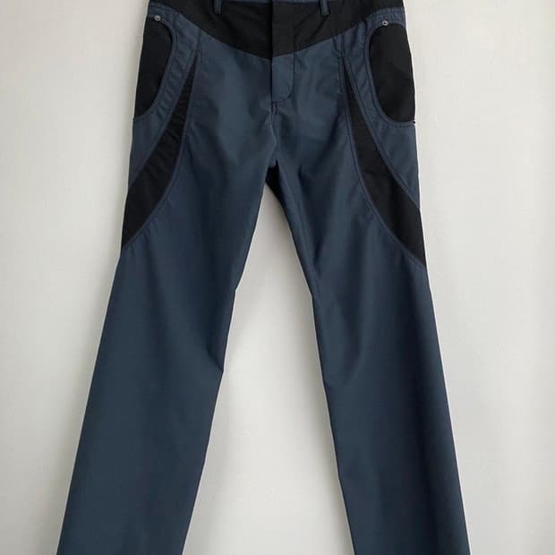 [L] Kiko Kostadinov 라이딩 클로 팬츠 네이비