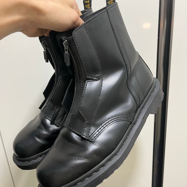 A cold wall / Dr. Martens 1460 닥터마틴