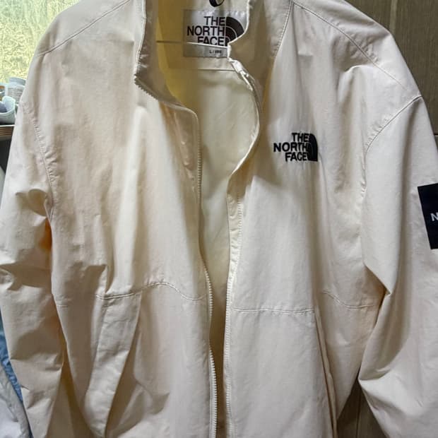 노스페이스 바람막이