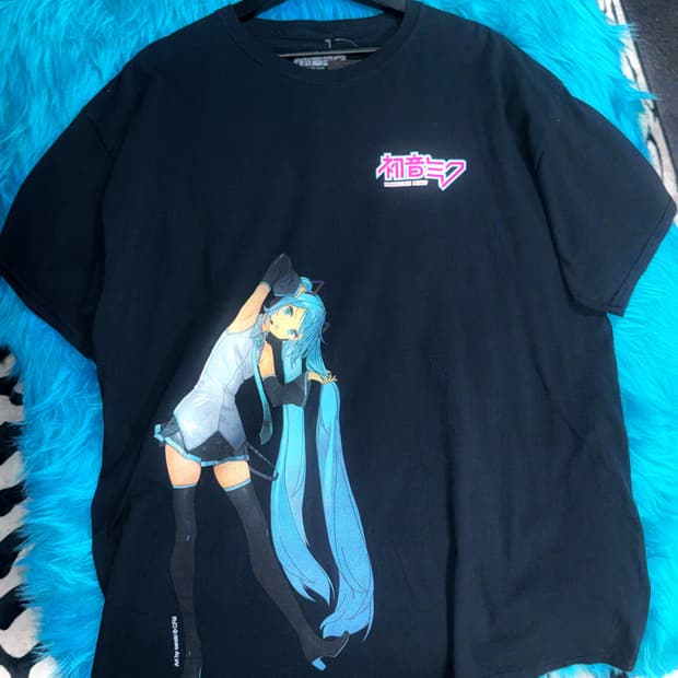Hatsune Miku T-shirt