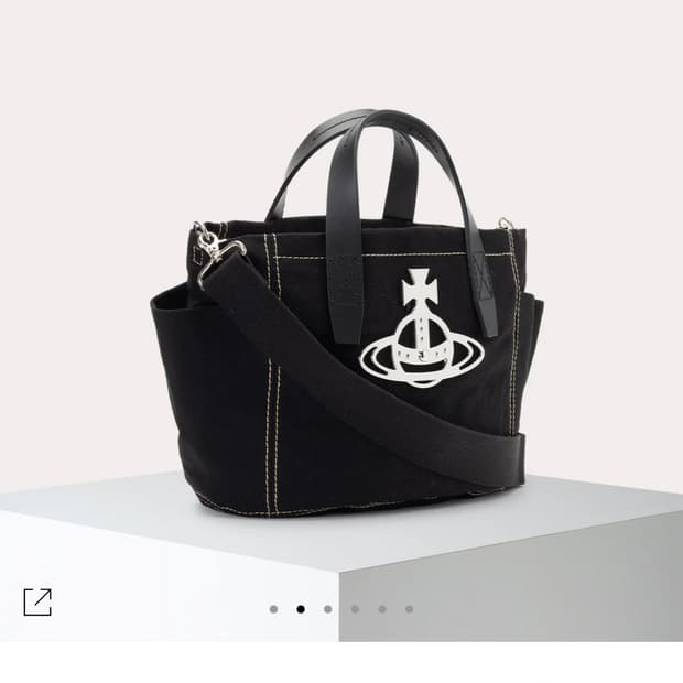 비비안웨스트우드 캔버스 토트백 