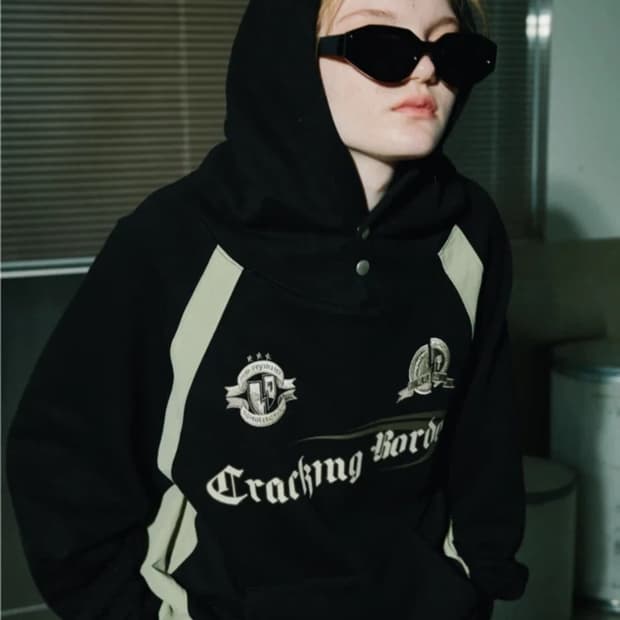 꼼파뇨 후드티 L