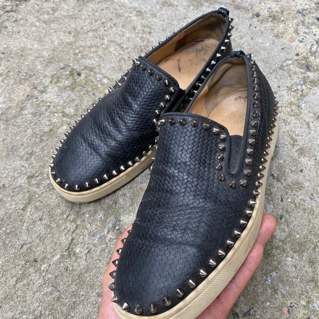 [Christian Louboutin]Black Python Stud L