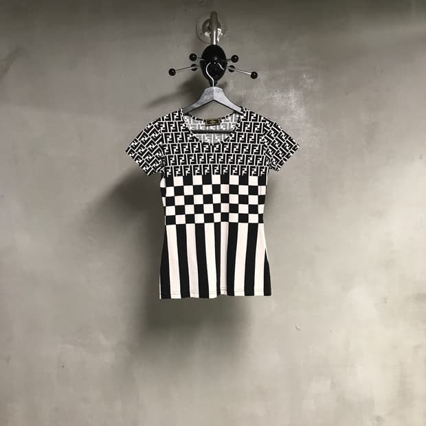 펜디 로고 반팔 티셔츠 40(W)