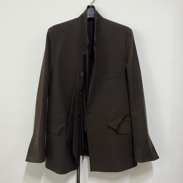 Bed j.w. ford 테슬타이 블레이저