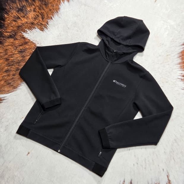 디스커버리 블랙 후드집업