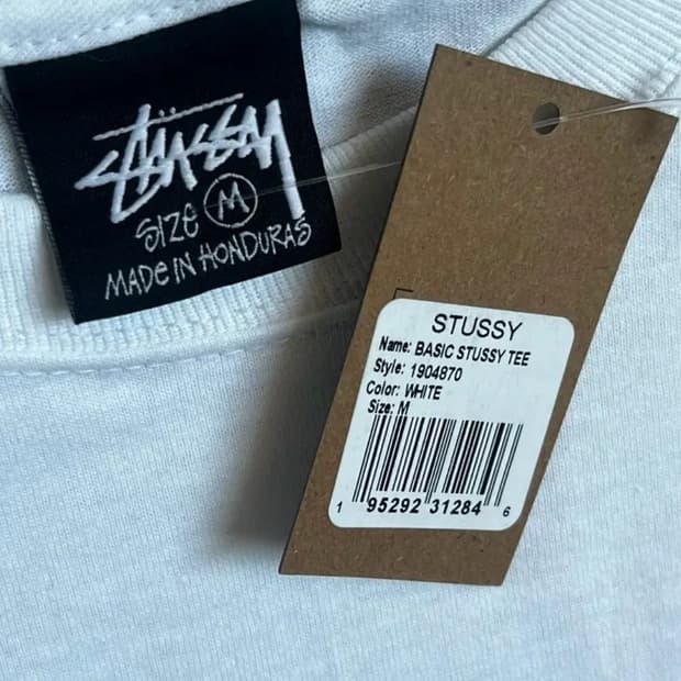 스투시 반팔 새상품팝니다