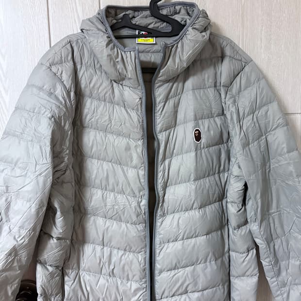 베이프 후드 경량패딩