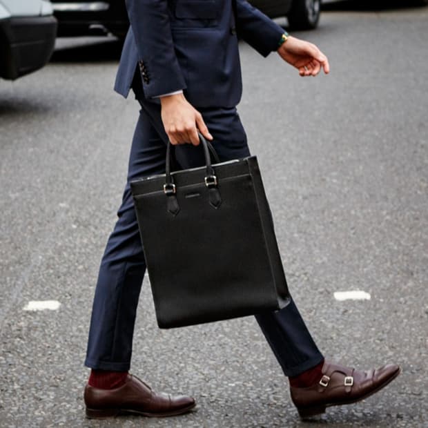 엠비지오네 사피아노 토트백 서류가방