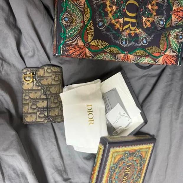 디올 오블리크 새들 카드지갑 풀박스