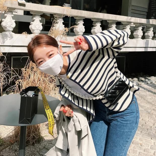 새상품 ) 임블리 스트라이프 가디건