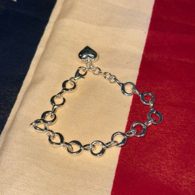 Silver heart bangle 실버팔찌 