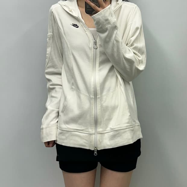 00s 나이키 퓨추라 화이트 후드집업