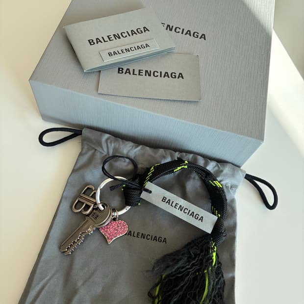 발렌시아가 키링