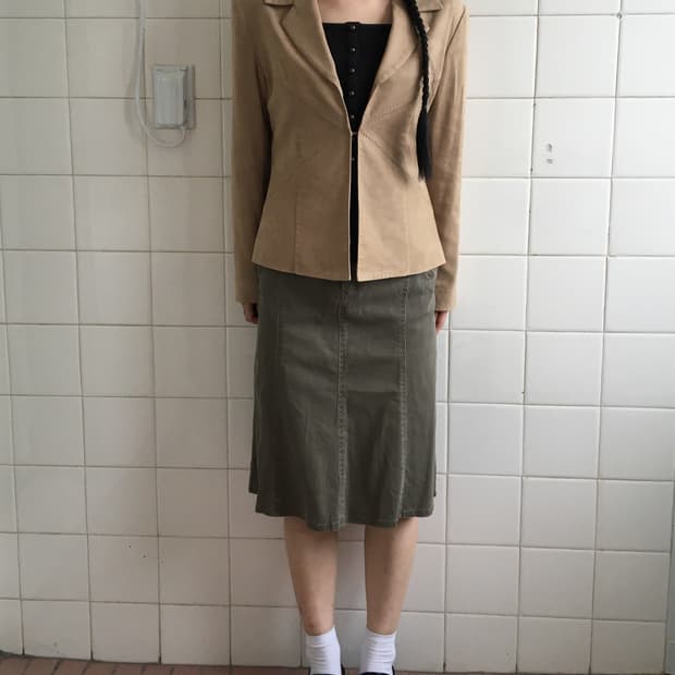 Line detail suede jacket