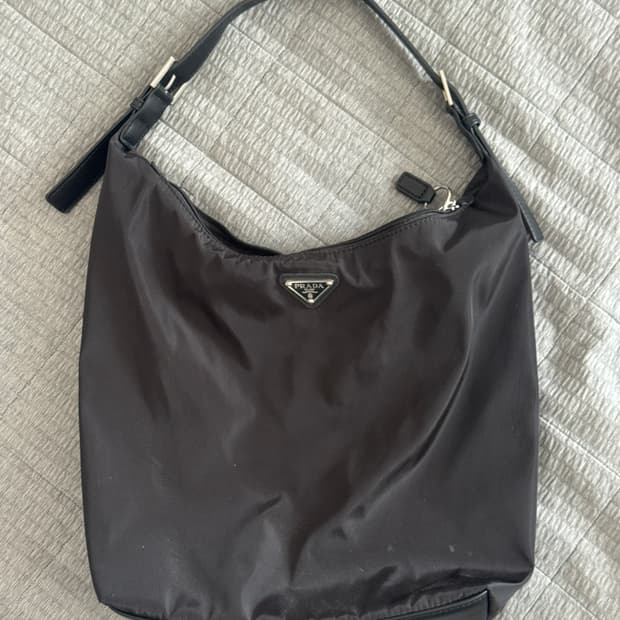 프라다 빈티지 리사이클링 숄더백