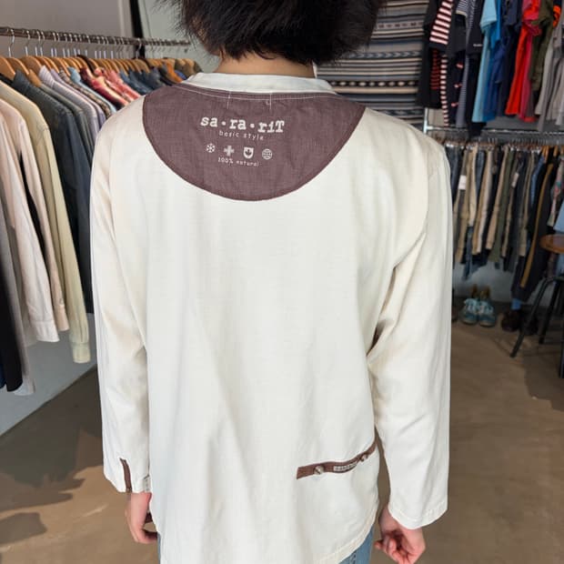 Sa·ra·rit 가죽 스트랩 롱슬리브 M