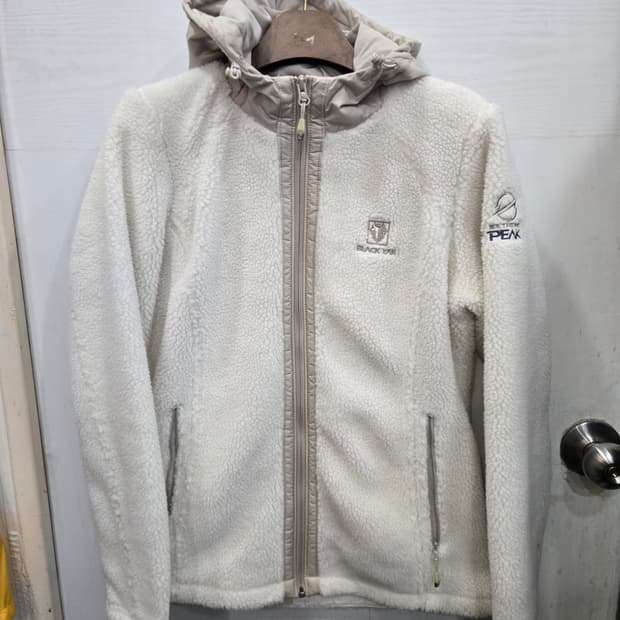 ((100,L)) BLACK YAK 블랙야크 양털 후드집업!