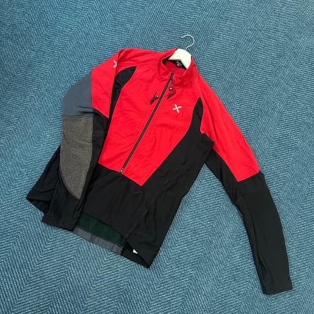 [L] 몬츄라 반집업 긴팔티