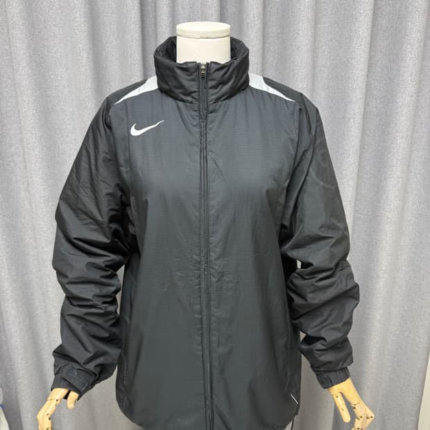 나이키 nike 스우스 블랙 바람막이